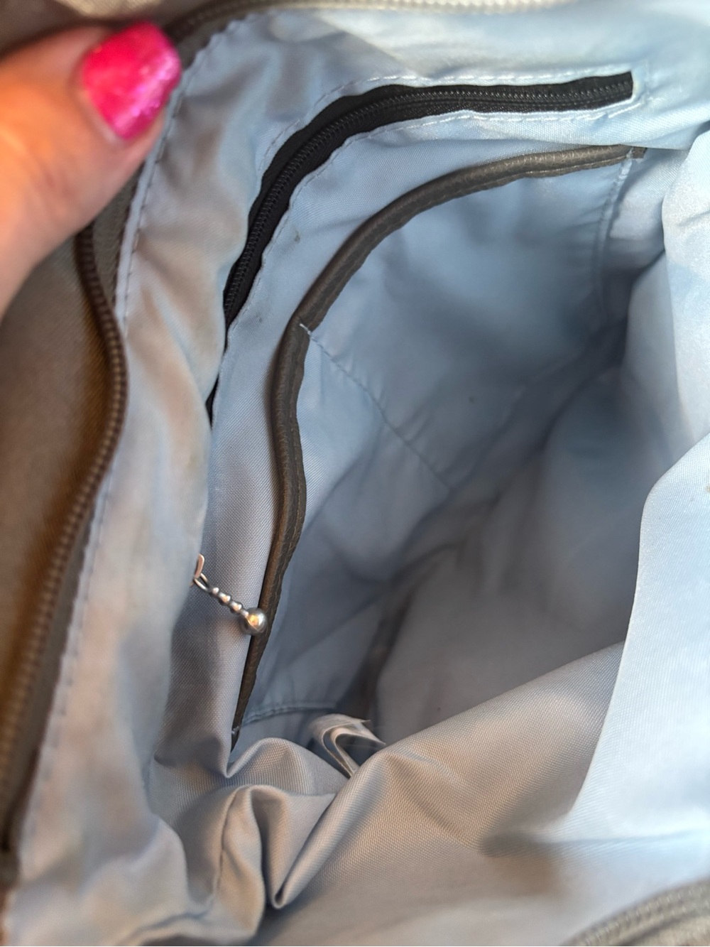 BAGGALLINI Gray Crossbody Organizer Bag, Matching RFID Wristlet - Picture 3 of 8